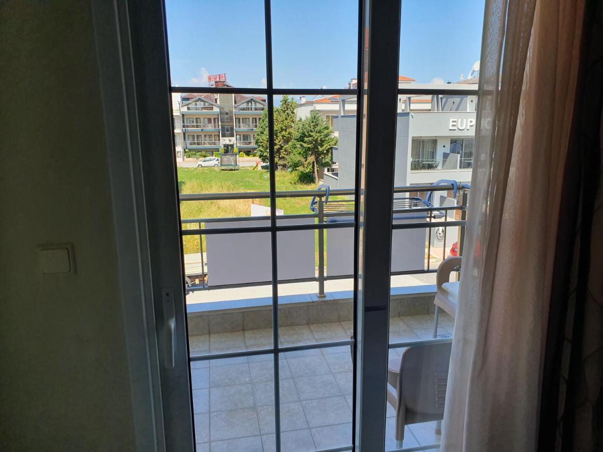 Calypso Beach Hotel Paralía Kültér fotó