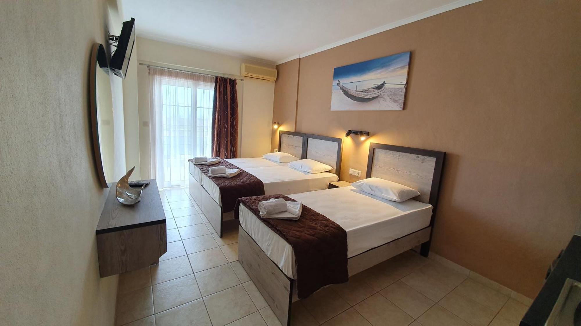 Calypso Beach Hotel Paralía Kültér fotó