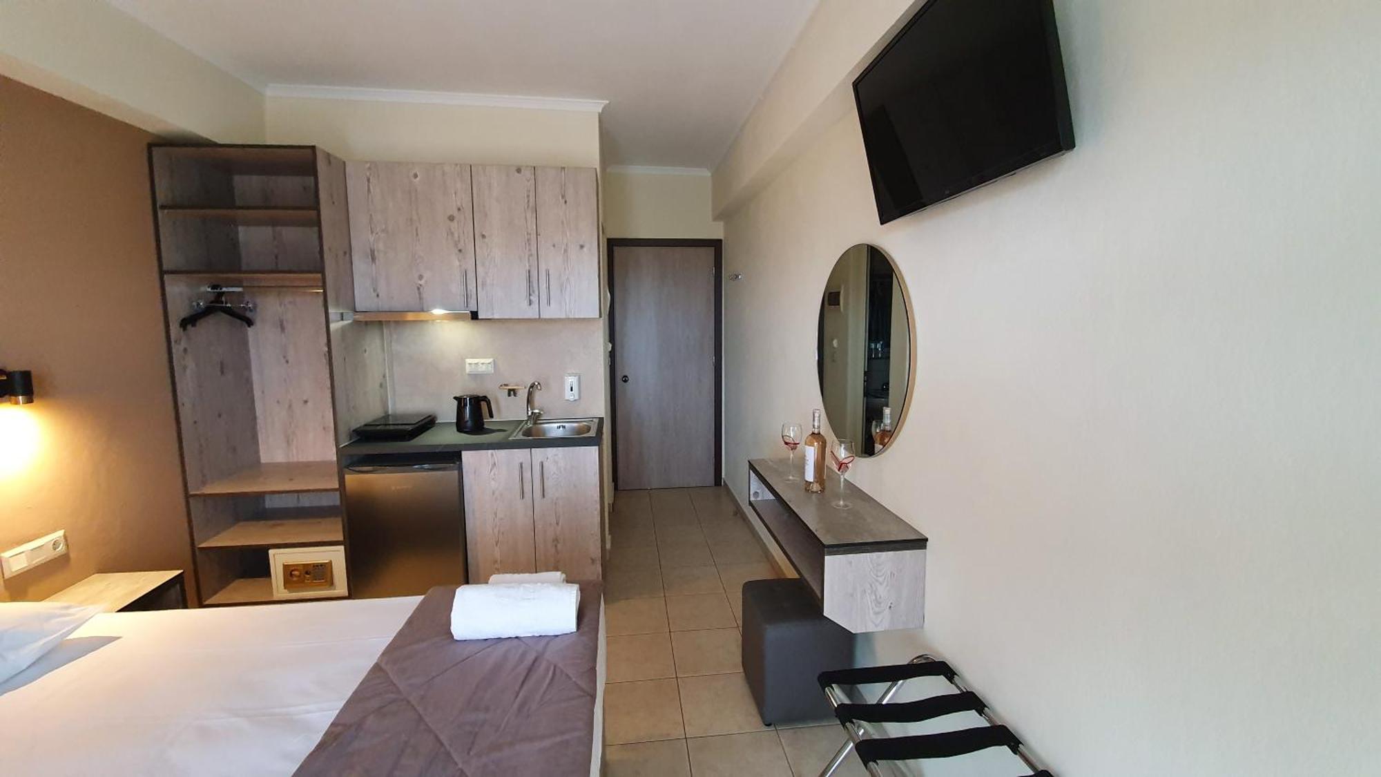 Calypso Beach Hotel Paralía Kültér fotó