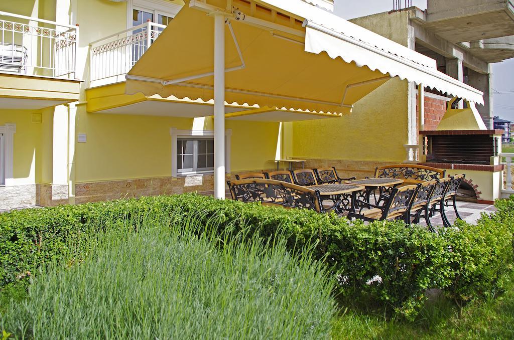 Calypso Beach Hotel Paralía Kültér fotó